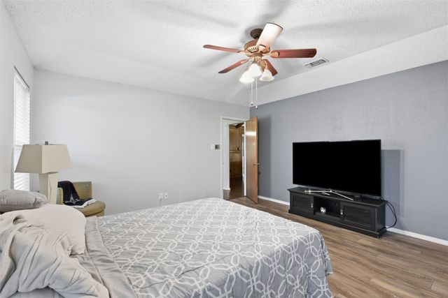 1908 Cleburn Drive, Arlington, TX 76012