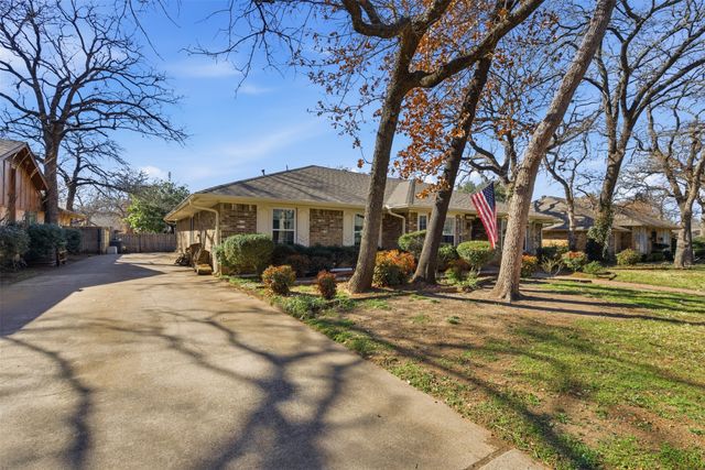 1908 Cleburn Drive, Arlington, TX 76012