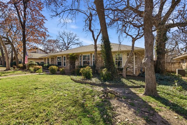 1908 Cleburn Drive, Arlington, TX 76012