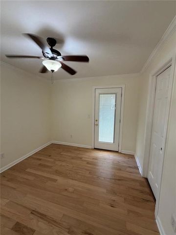 637 Parkdale Drive, Scottdale, GA 30079