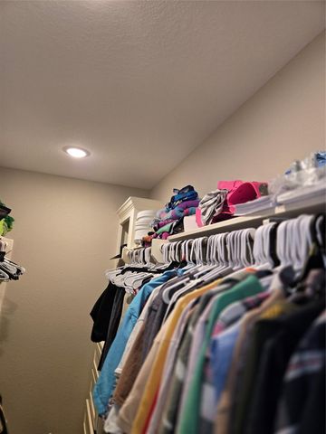 125 Smith Street, Clute, TX 77531