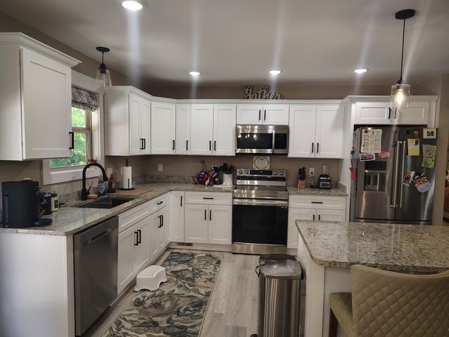 8447 Epperson Springs Rd, Westmoreland, TN 37186