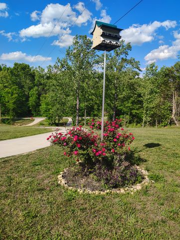 8447 Epperson Springs Rd, Westmoreland, TN 37186