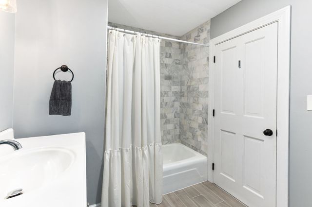 18 Oar & Line Rd, Plymouth, MA 02360