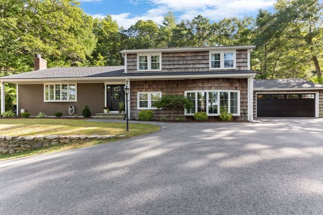 18 Oar & Line Rd, Plymouth, MA 02360