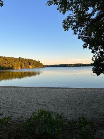 18 Oar & Line Rd, Plymouth, MA 02360