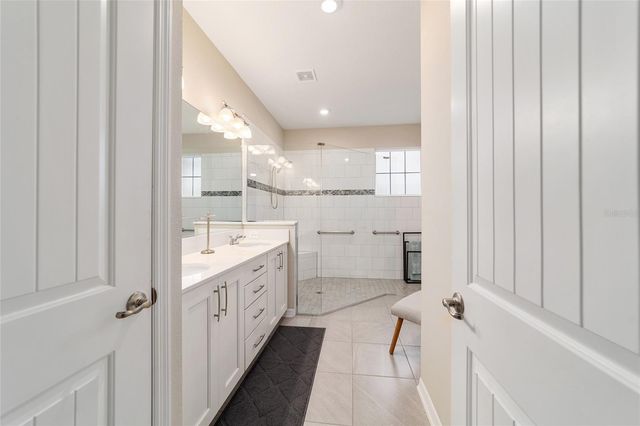 8890 SW 104TH CIRCLE, Ocala, FL 34481