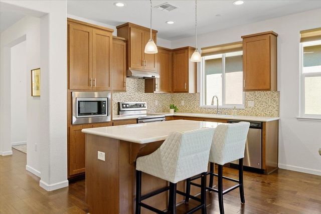1419 Cypress Ln, Placerville, CA 95667
