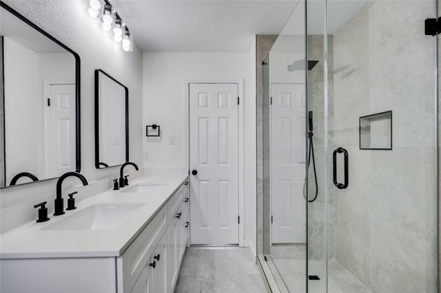 1762 Windy Park CIR, Round Rock, TX 78664