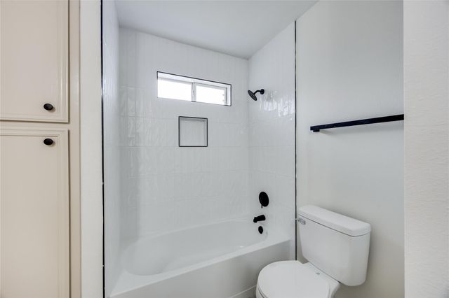 1762 Windy Park CIR, Round Rock, TX 78664