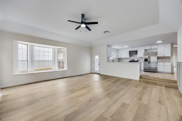 1762 Windy Park CIR, Round Rock, TX 78664