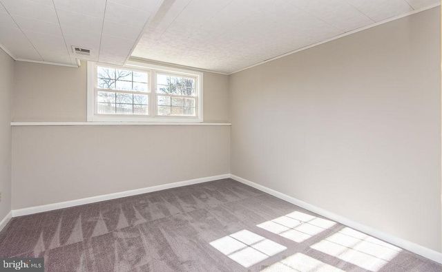 811 FALL PL, Herndon, VA 20170