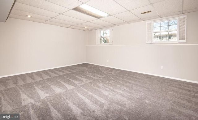 811 FALL PL, Herndon, VA 20170