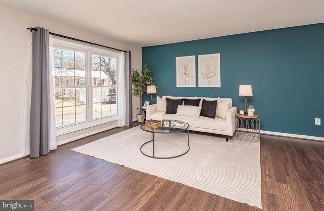 811 FALL PL, Herndon, VA 20170