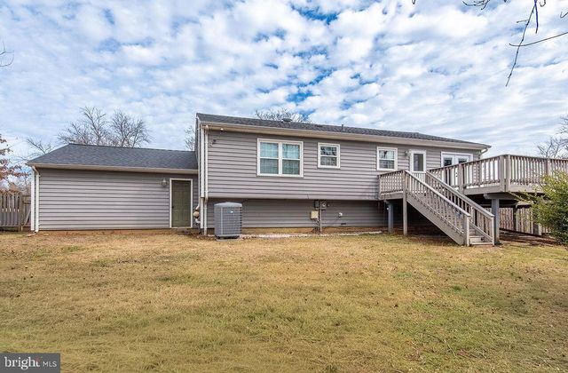 811 FALL PL, Herndon, VA 20170