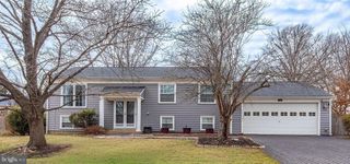 811 FALL PL, Herndon, VA 20170