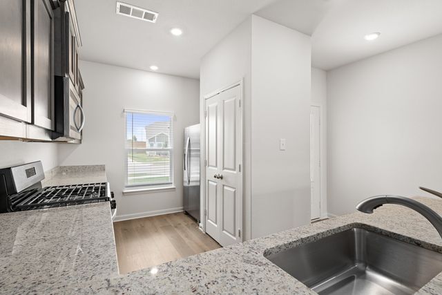 9501 Teton Vista Drive, Fort Worth, TX 76140