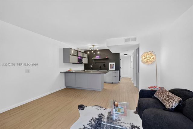 1901 N Andrews Ave 100, Wilton Manors, FL 33311
