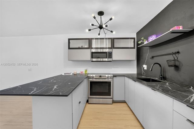 1901 N Andrews Ave 100, Wilton Manors, FL 33311