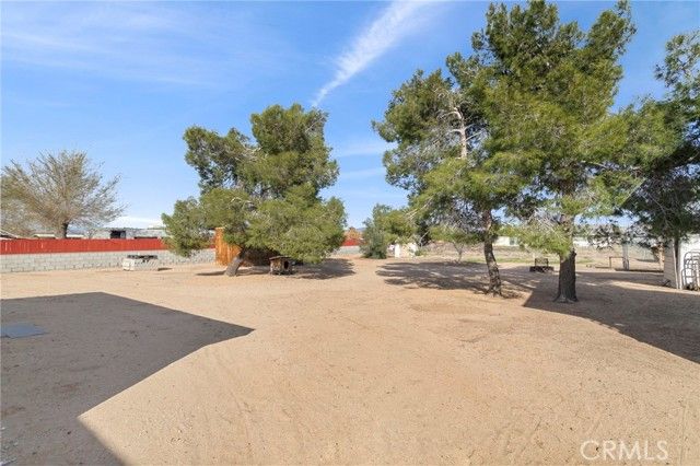 9533 Choiceana, Hesperia, CA 92345