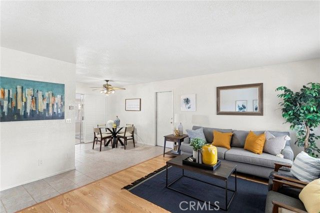 9533 Choiceana, Hesperia, CA 92345