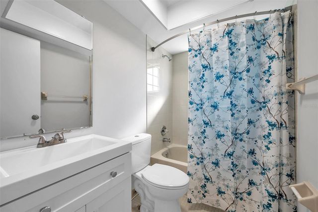 1946 TARPON COURT, Wesley Chapel, FL 33543