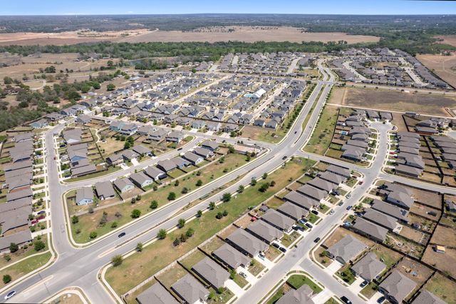 142 Esparza DR, Bastrop, TX 78602