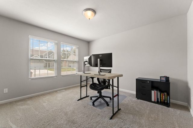 29 Karner Blue Court, Chesterton, IN 46304