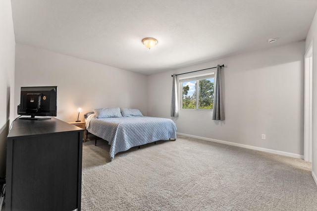 29 Karner Blue Court, Chesterton, IN 46304