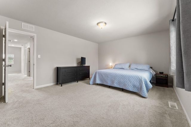 29 Karner Blue Court, Chesterton, IN 46304