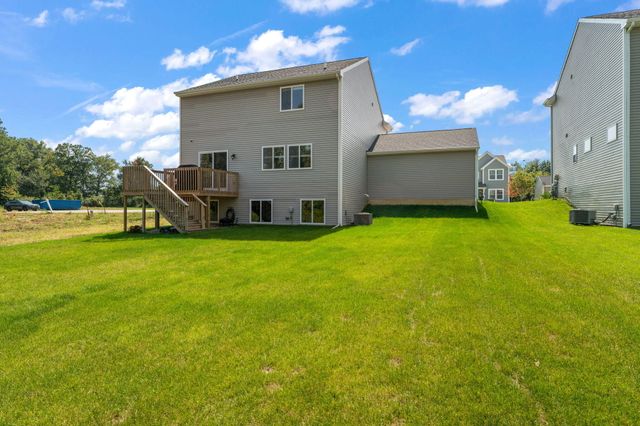 29 Karner Blue Court, Chesterton, IN 46304
