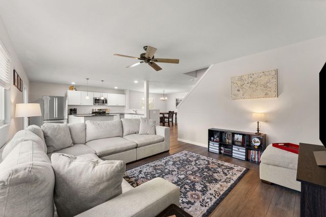 29 Karner Blue Court, Chesterton, IN 46304