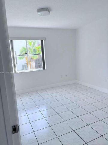 1175 NW 124th Pl 101, Miami, FL 33182