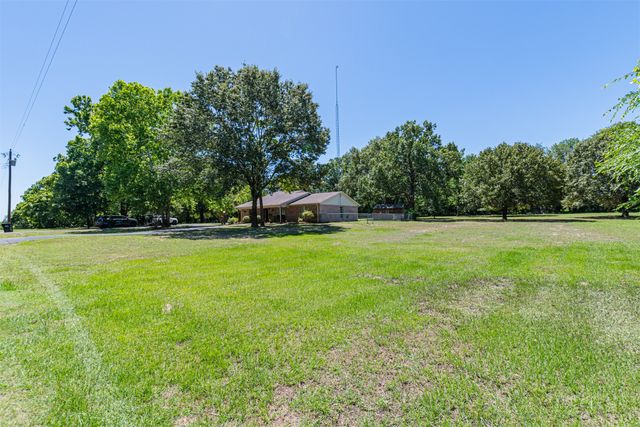420 Rs County Road 3210, Emory, TX 75440