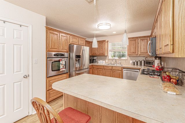 420 Rs County Road 3210, Emory, TX 75440