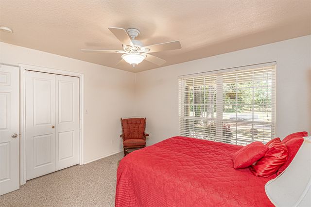 420 Rs County Road 3210, Emory, TX 75440