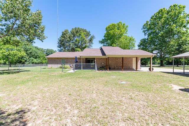 420 Rs County Road 3210, Emory, TX 75440