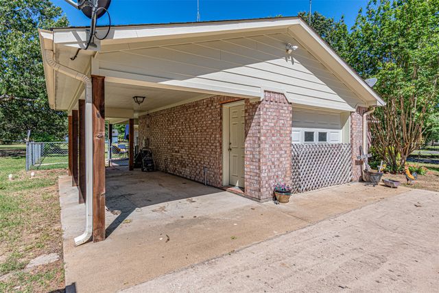 420 Rs County Road 3210, Emory, TX 75440