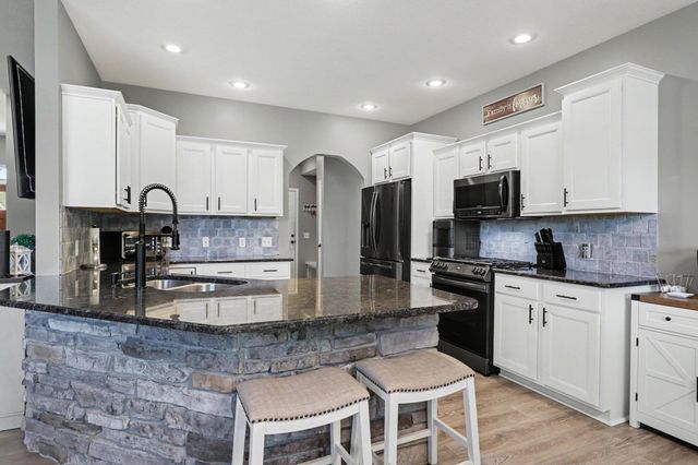 2851 Jasmine Street, Schoolcraft, MI 49087