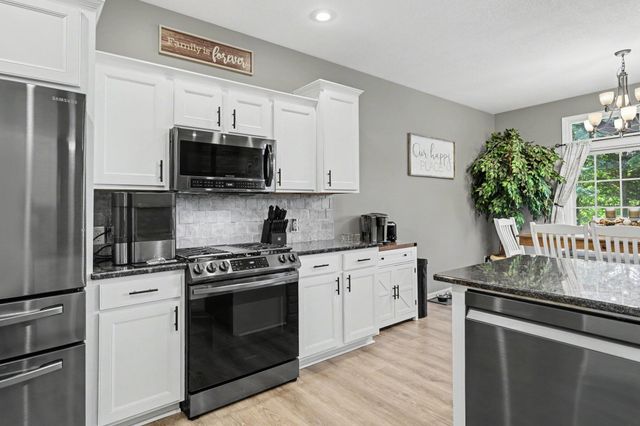 2851 Jasmine Street, Schoolcraft, MI 49087