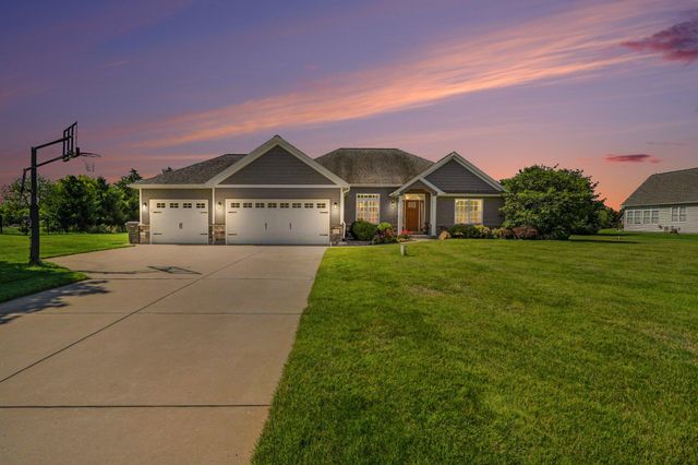 2851 Jasmine Street, Schoolcraft, MI 49087