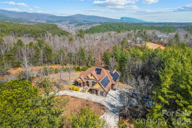 293 Bear Cliff Drive, Nebo, NC 28761