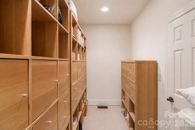 293 Bear Cliff Drive, Nebo, NC 28761