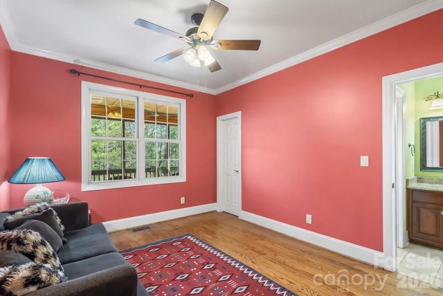 293 Bear Cliff Drive, Nebo, NC 28761