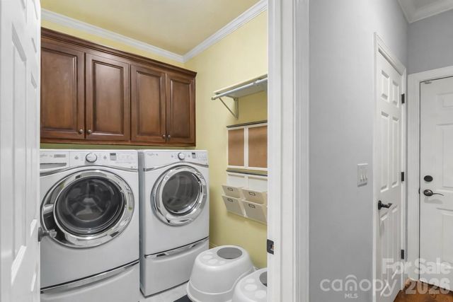 293 Bear Cliff Drive, Nebo, NC 28761