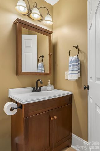 293 Bear Cliff Drive, Nebo, NC 28761