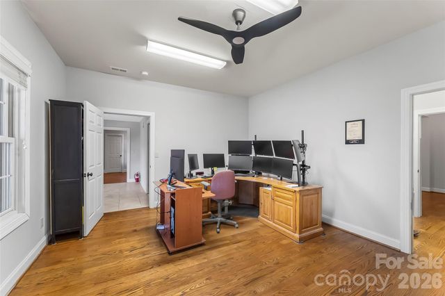 293 Bear Cliff Drive, Nebo, NC 28761