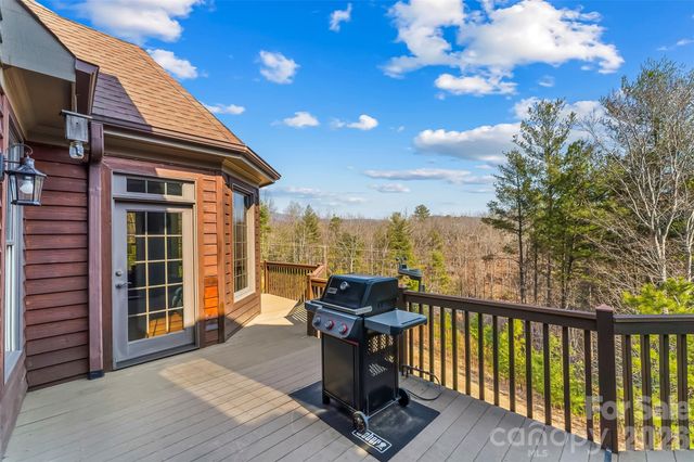 293 Bear Cliff Drive, Nebo, NC 28761