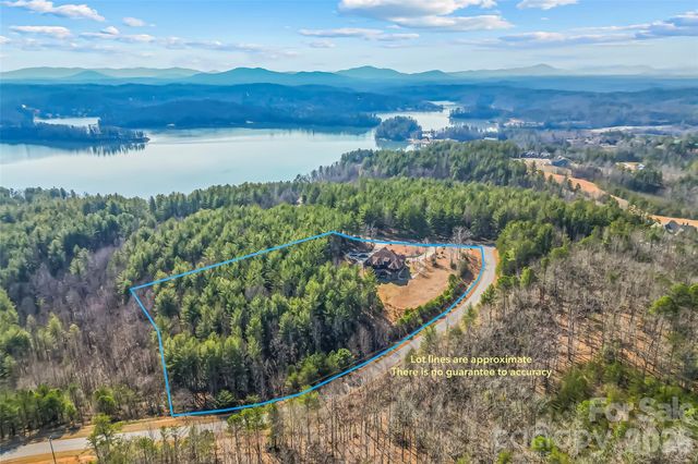 293 Bear Cliff Drive, Nebo, NC 28761