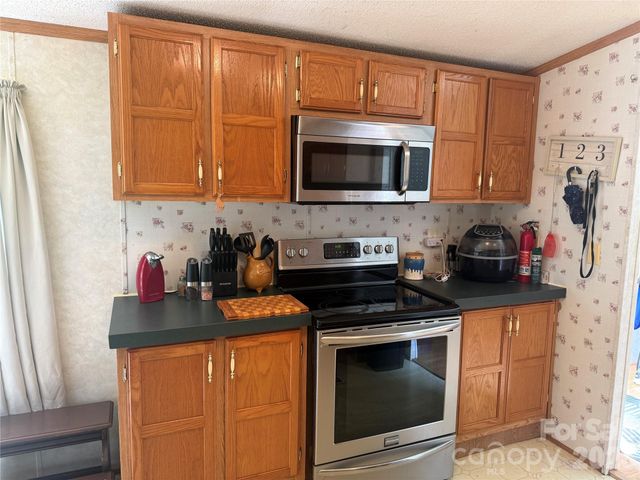 39 Lisa Court 11, Otto, NC 28763